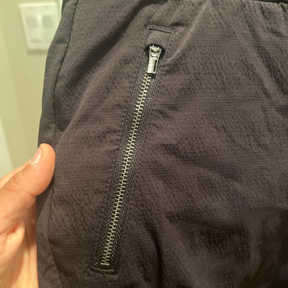 Athleta Tech Pants With Functional Zip Pockets Si… - image 6